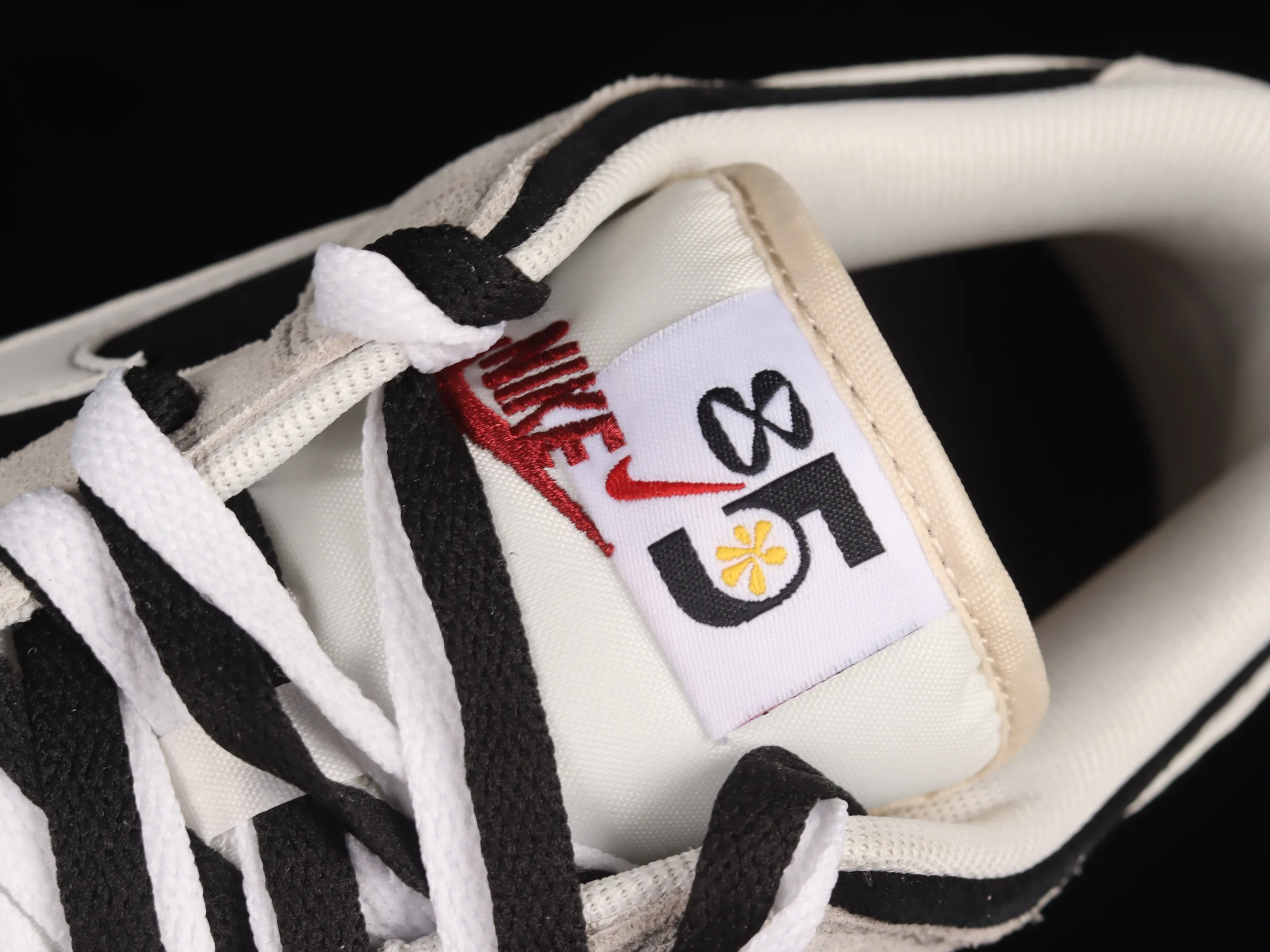 All categories Nk SB Dunk series Nk SB Dunk Low low-top sneakers Nk SB Dunk Low "85" gray and white double hook SB low-top sports and leisure sneakers DD9457-102